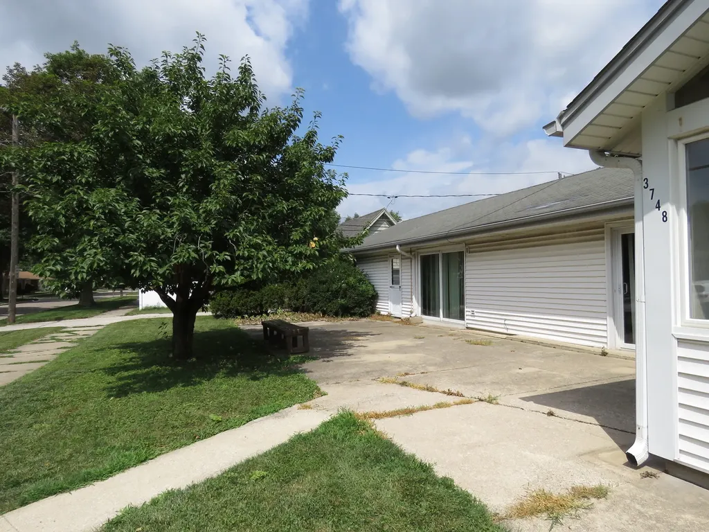 3748 Morton Avenue Brookfield IL 60513