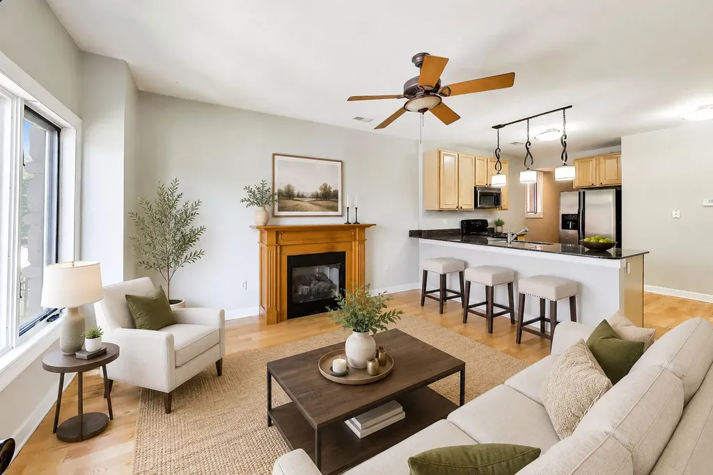2455 West Arthington Street Chicago IL 60612