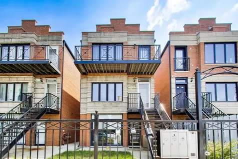 2455 West Arthington Street Chicago IL 60612