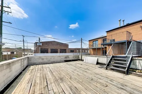 2455 West Arthington Street Chicago IL 60612