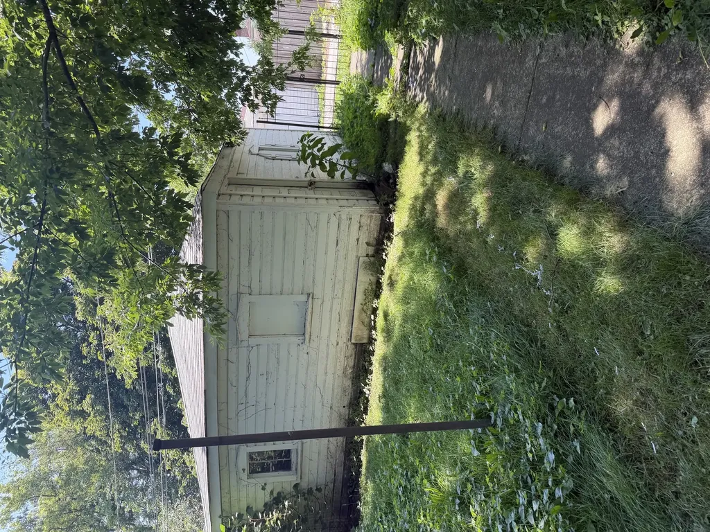 8504 South Prairie Avenue Chicago IL 60619
