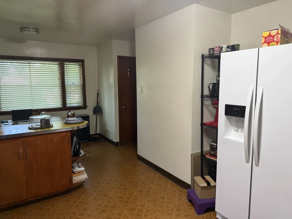 8504 South Prairie Avenue Chicago IL 60619