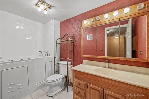 602 East Hackberry Drive Arlington Heights IL 60004