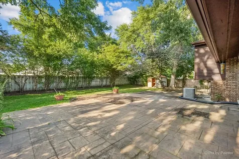 602 East Hackberry Drive Arlington Heights IL 60004