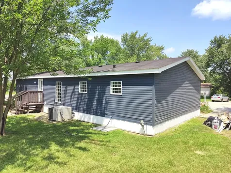 2464 East 29th Road Serena IL 60549