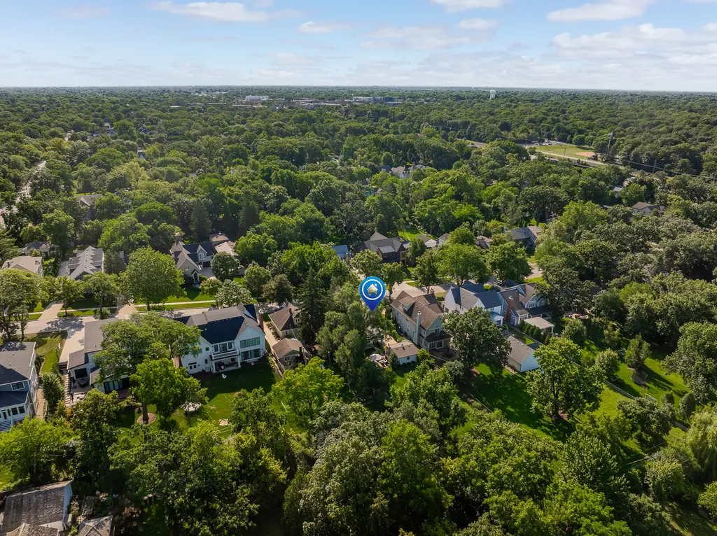 4820 Lee Avenue Downers Grove IL 60515