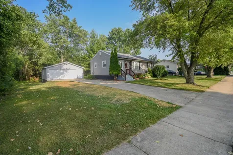 2939 North Butrick Street Waukegan IL 60087