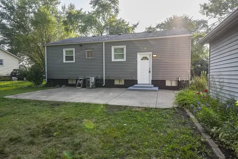 2939 North Butrick Street Waukegan IL 60087