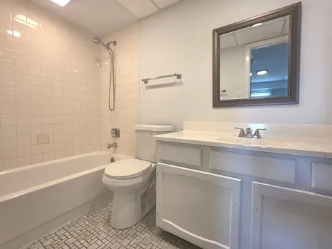 350 Plum Creek Drive Wheeling IL 60090