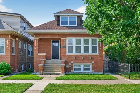 5755 West Eddy Street Chicago IL 60634