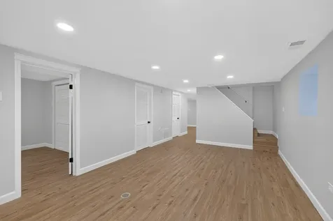 5755 West Eddy Street Chicago IL 60634