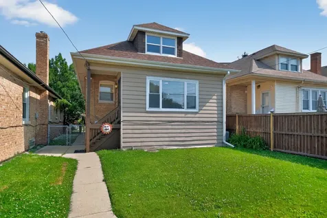 5755 West Eddy Street Chicago IL 60634