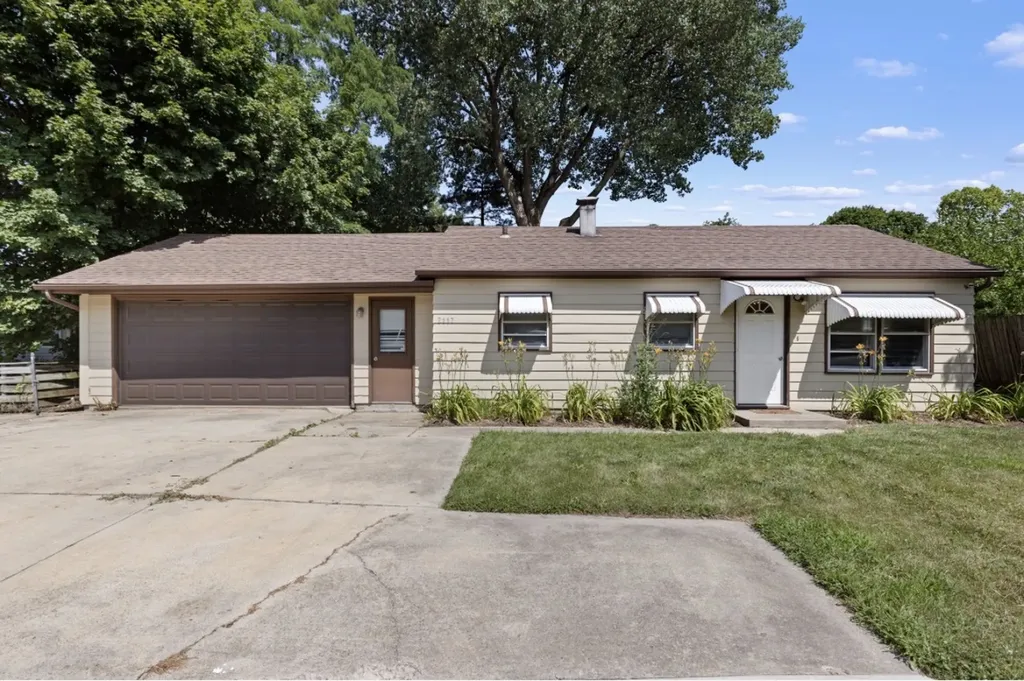 2117 North Alpine Road Rockford IL 61107