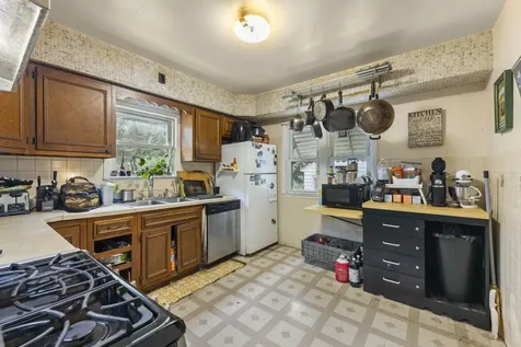 732 Bangs Street Aurora IL 60505