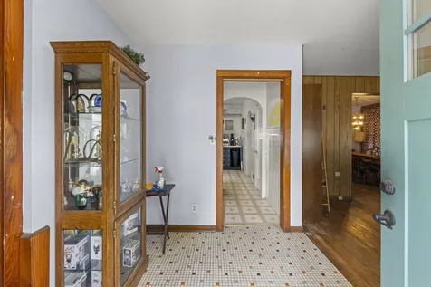 732 Bangs Street Aurora IL 60505
