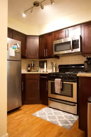 2629 North Hampden Court Chicago IL 60614