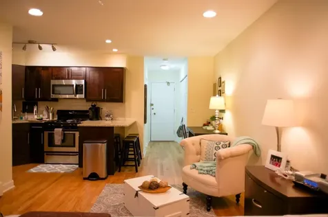 2629 North Hampden Court Chicago IL 60614