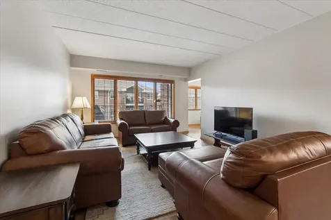 13129 Forest Ridge Drive Palos Heights IL 60463