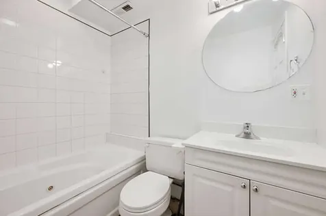 2833 North Francisco Avenue Chicago IL 60618