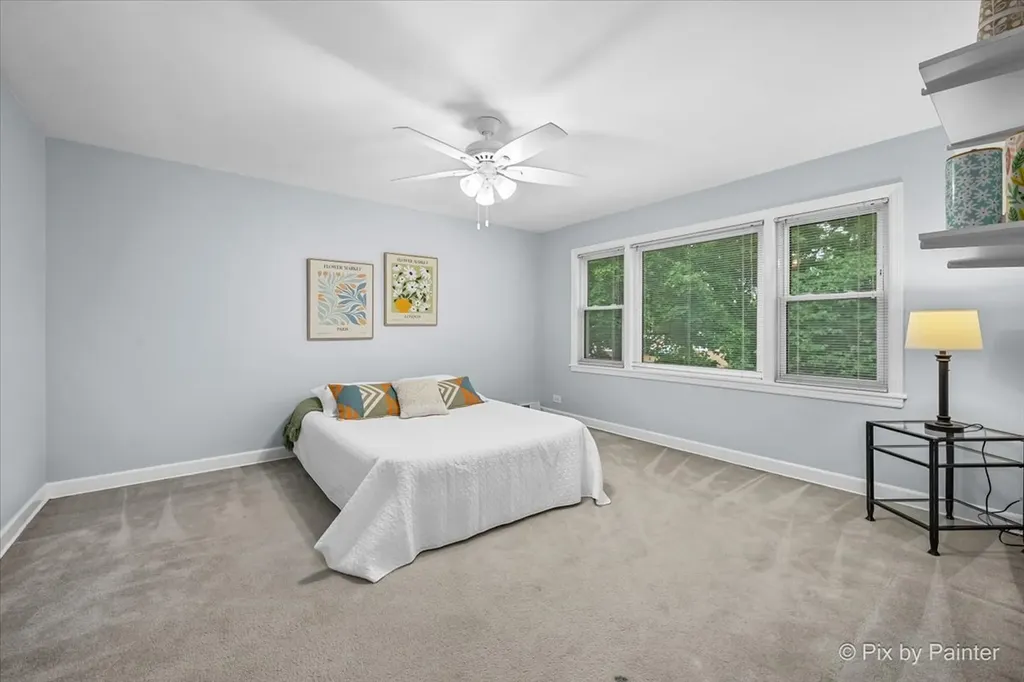 2921 West Birchwood Avenue Chicago IL 60645
