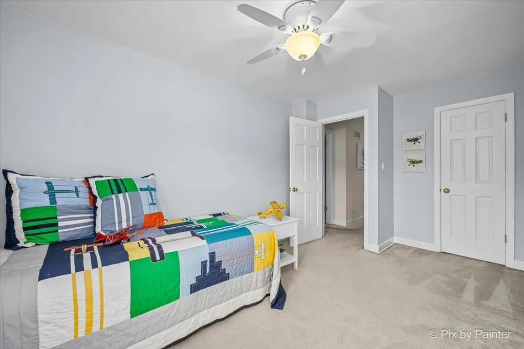 2921 West Birchwood Avenue Chicago IL 60645