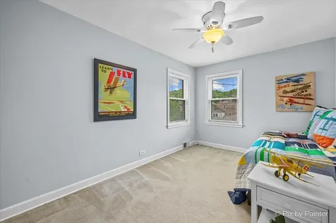 2921 West Birchwood Avenue Chicago IL 60645