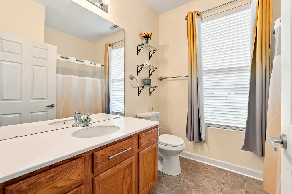 13500 Yellow Pine Drive Huntley IL 60142