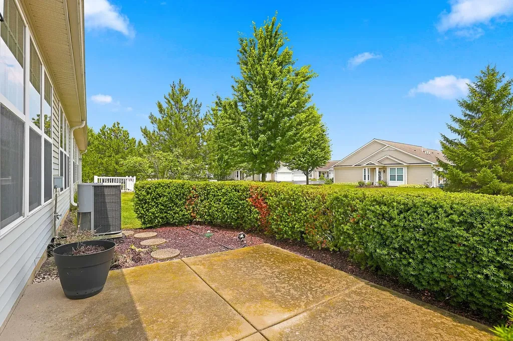 13500 Yellow Pine Drive Huntley IL 60142