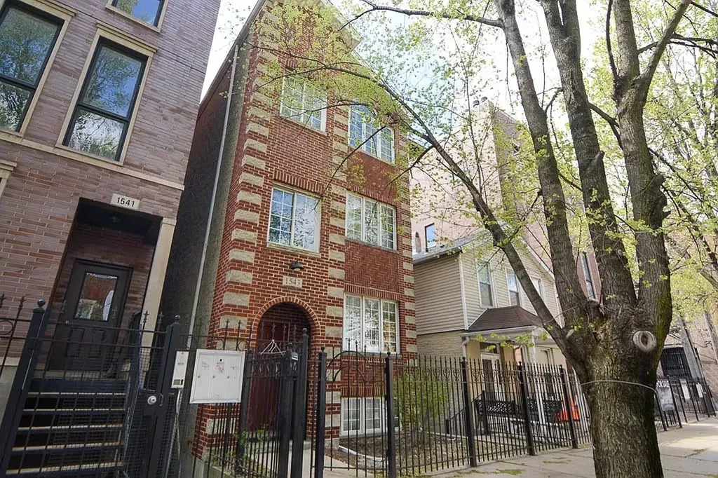 1543 West Thomas Street Chicago IL 60642