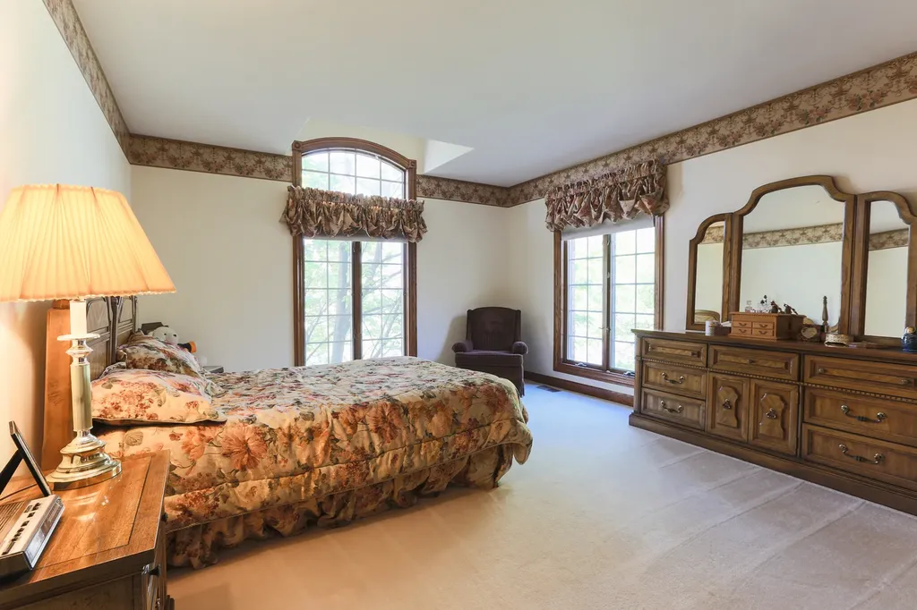 14561 Crystal Tree Drive Orland Park IL 60462