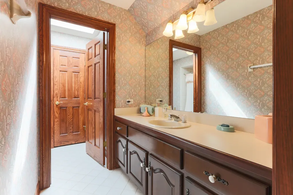 14561 Crystal Tree Drive Orland Park IL 60462
