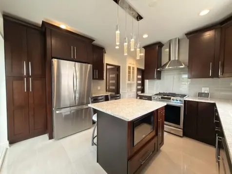 3828 North Mozart Street Chicago IL 60618