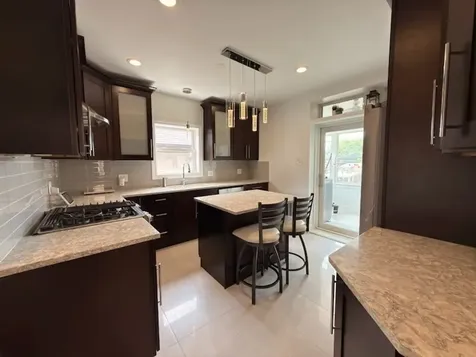 3828 North Mozart Street Chicago IL 60618