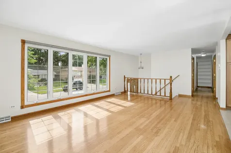15120 Willow Lane Oak Forest IL 60452