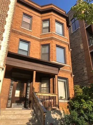 4847 North Damen Avenue Chicago IL 60625