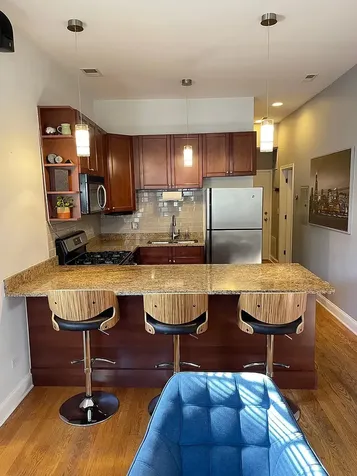 2025 West Erie Street Chicago IL 60612