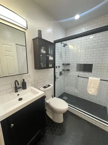 2025 West Erie Street Chicago IL 60612