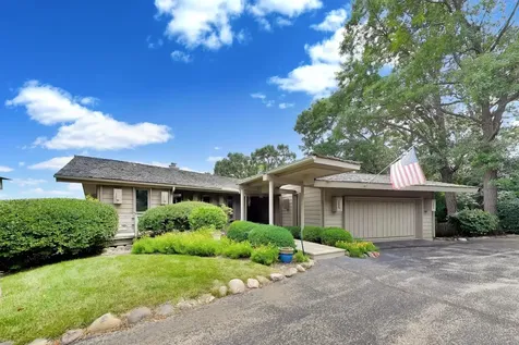 24283 North Grandview Drive Lake Barrington IL 60010