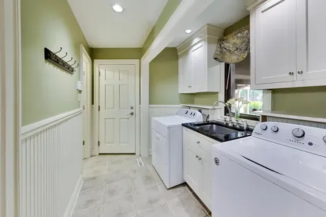 24283 North Grandview Drive Lake Barrington IL 60010