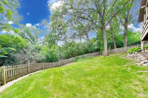 24283 North Grandview Drive Lake Barrington IL 60010