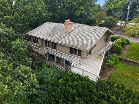 24283 North Grandview Drive Lake Barrington IL 60010