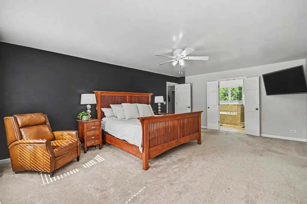 2606 Modaff Road Naperville IL 60565