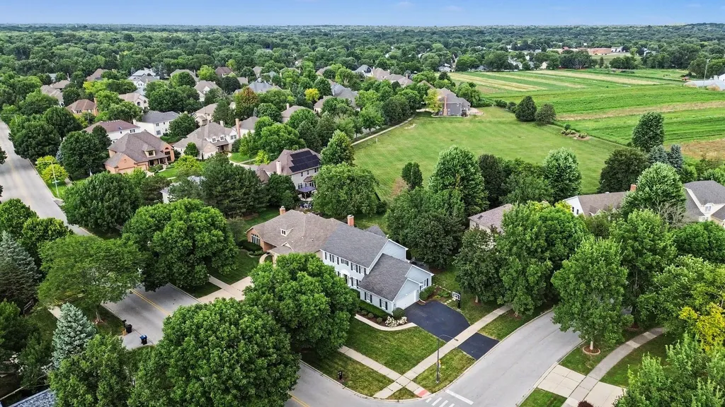 2606 Modaff Road Naperville IL 60565