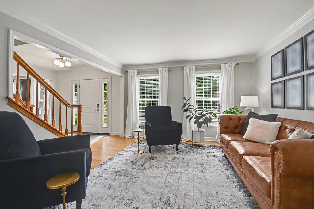 2606 Modaff Road Naperville IL 60565