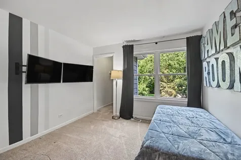 2606 Modaff Road Naperville IL 60565