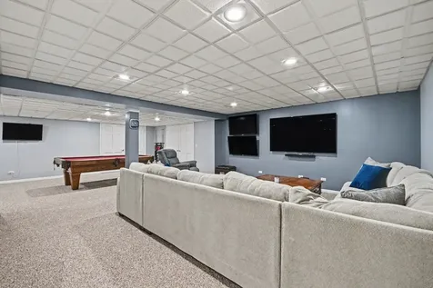 2606 Modaff Road Naperville IL 60565