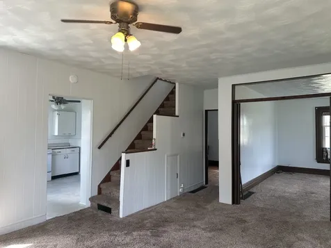 17 West Old Mill Street Milledgeville IL 61051