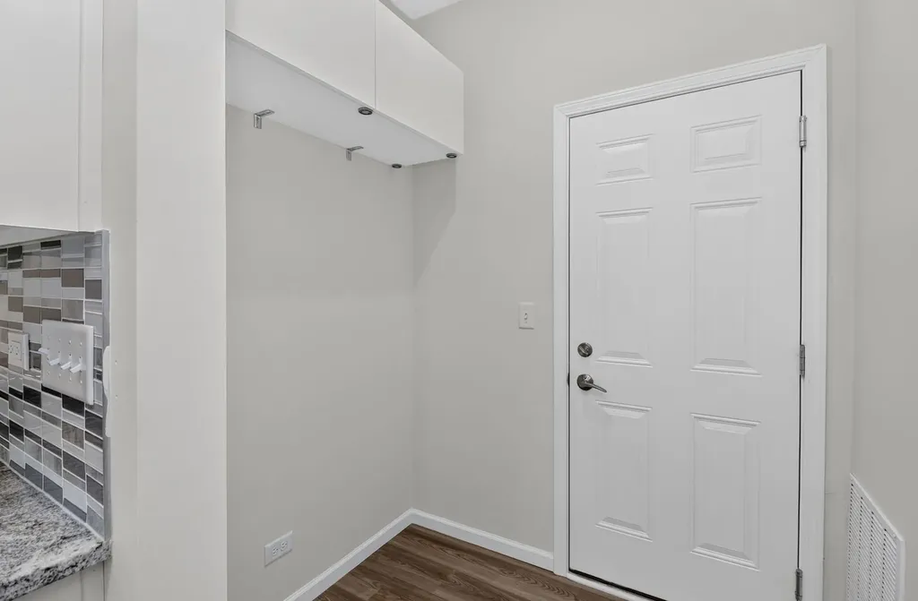 509 Watercress Drive Aurora IL 60504