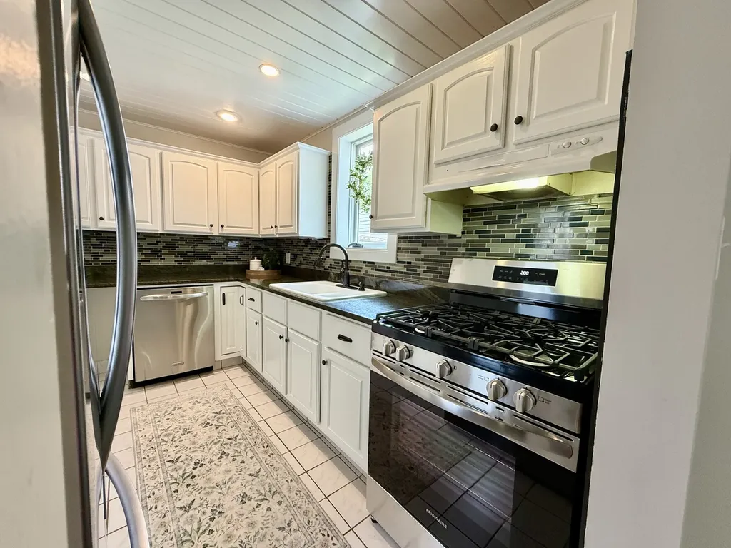 11110 79TH Street Willow Springs IL 60525
