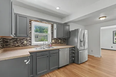 346 East Fulton Street Paxton IL 60957